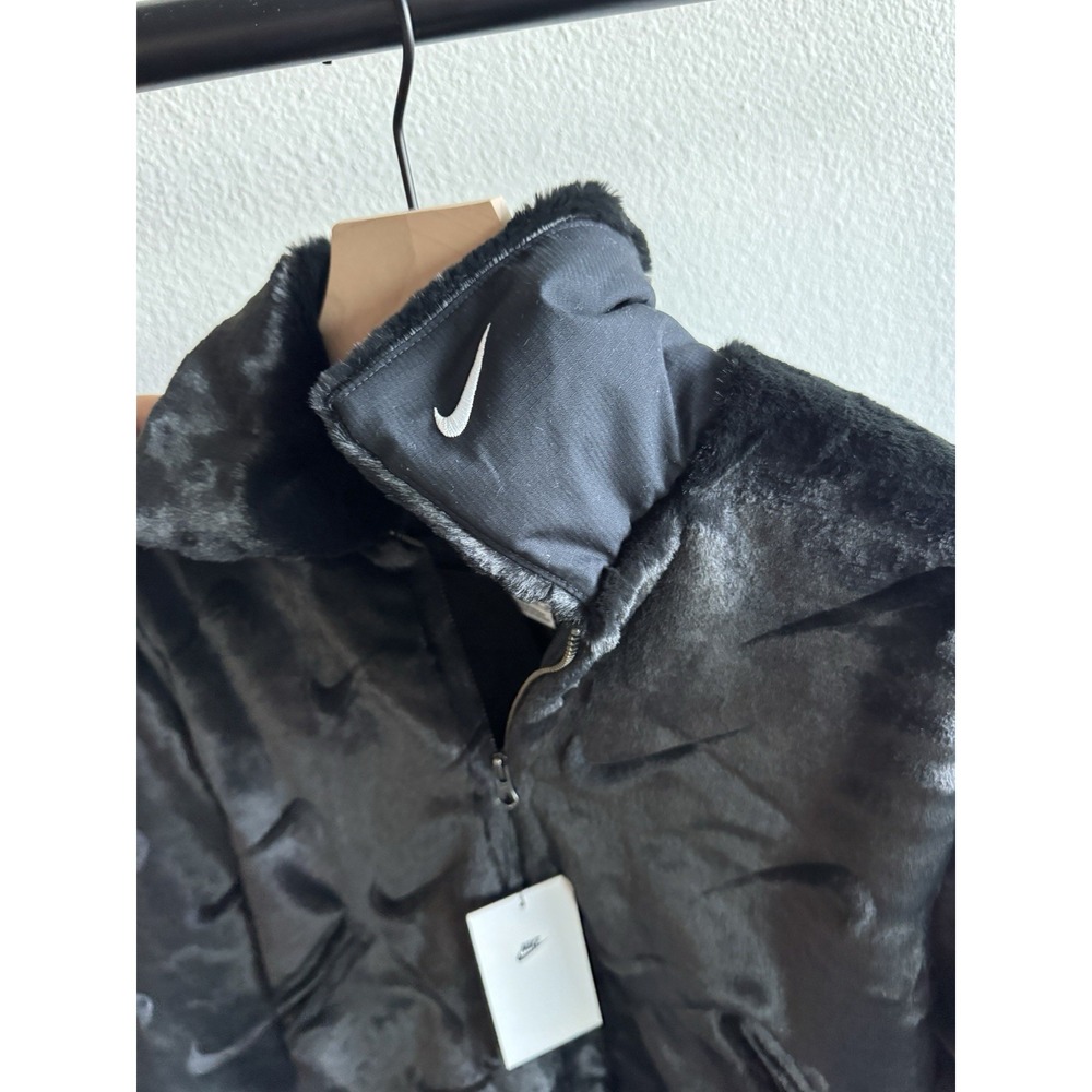 SIZE XS Nike Sportswear EssentialWomen's Loose Fur All Over Print Faux fur - Picture 5 of 8